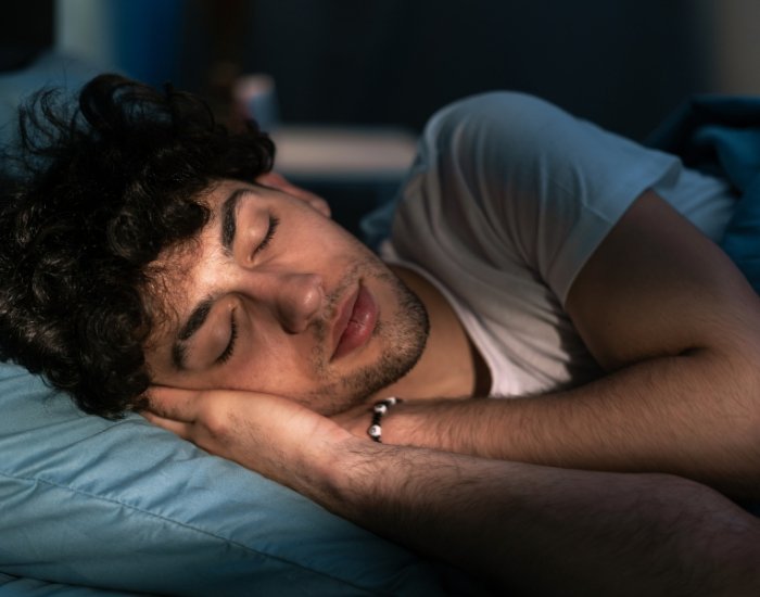 Restless Legs and Trouble Sleeping at Night: Understanding the Causes and Finding Solutions